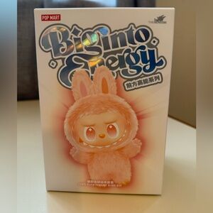 🔥NEW🔥 Pop mart Big into Energy “Happiness”